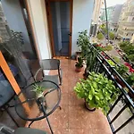Mimosa\'S Apartment With Lovely Balcony